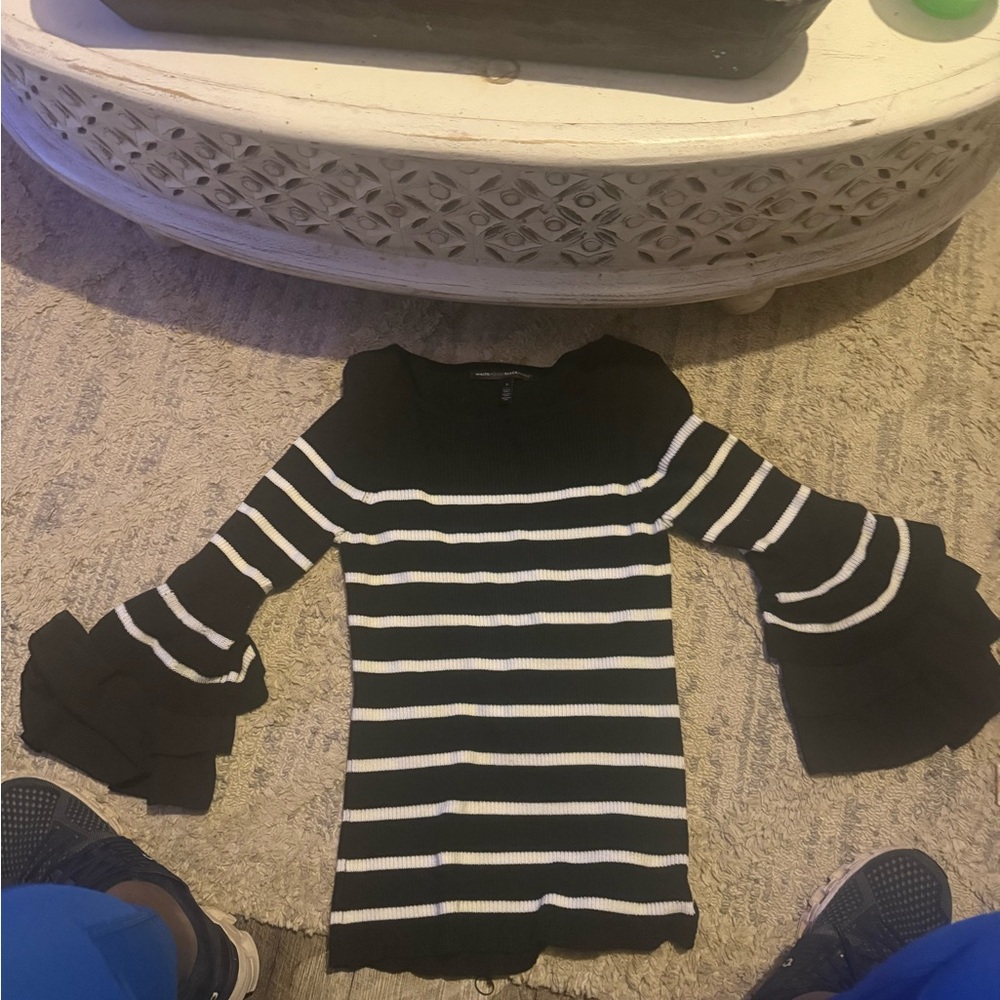 White House Black Market Sweater Womens Large Striped Knit Ruffle Sleeve Artsy